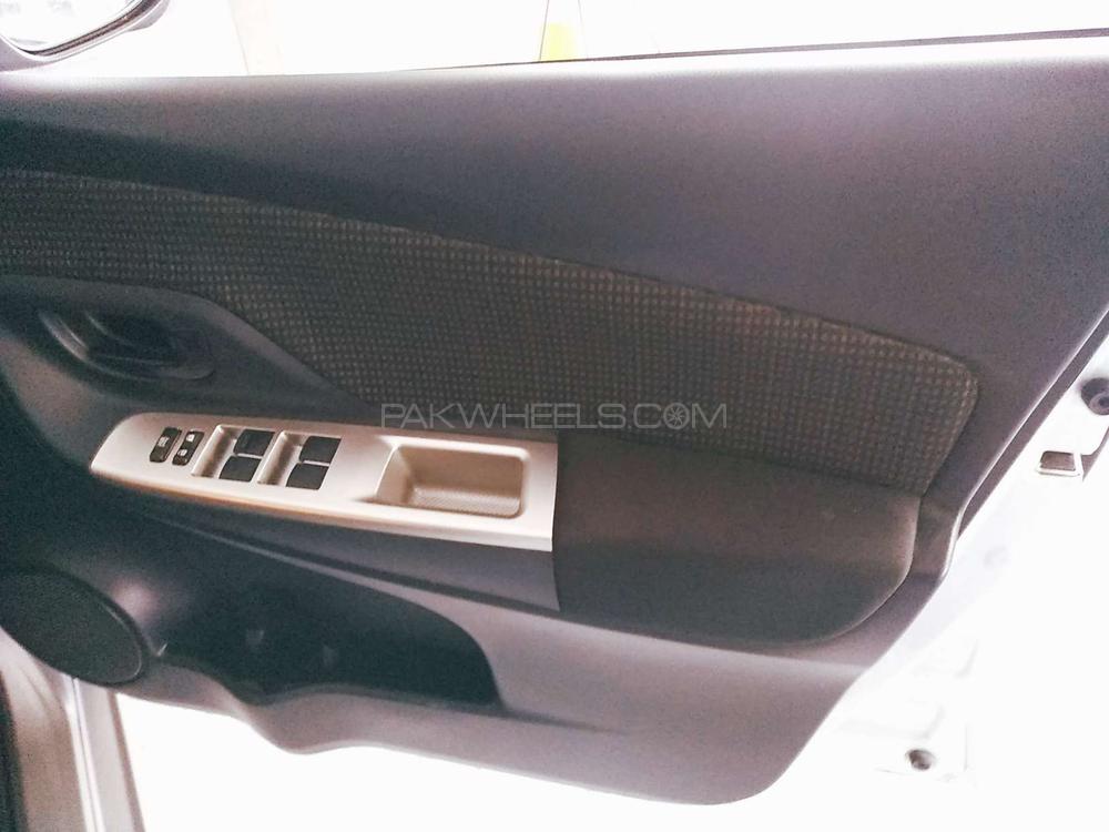 Toyota Vitz 2016 for Sale in Rawalpindi Toyota Vitz 2016 for Sale in Rawalpindi Image-7