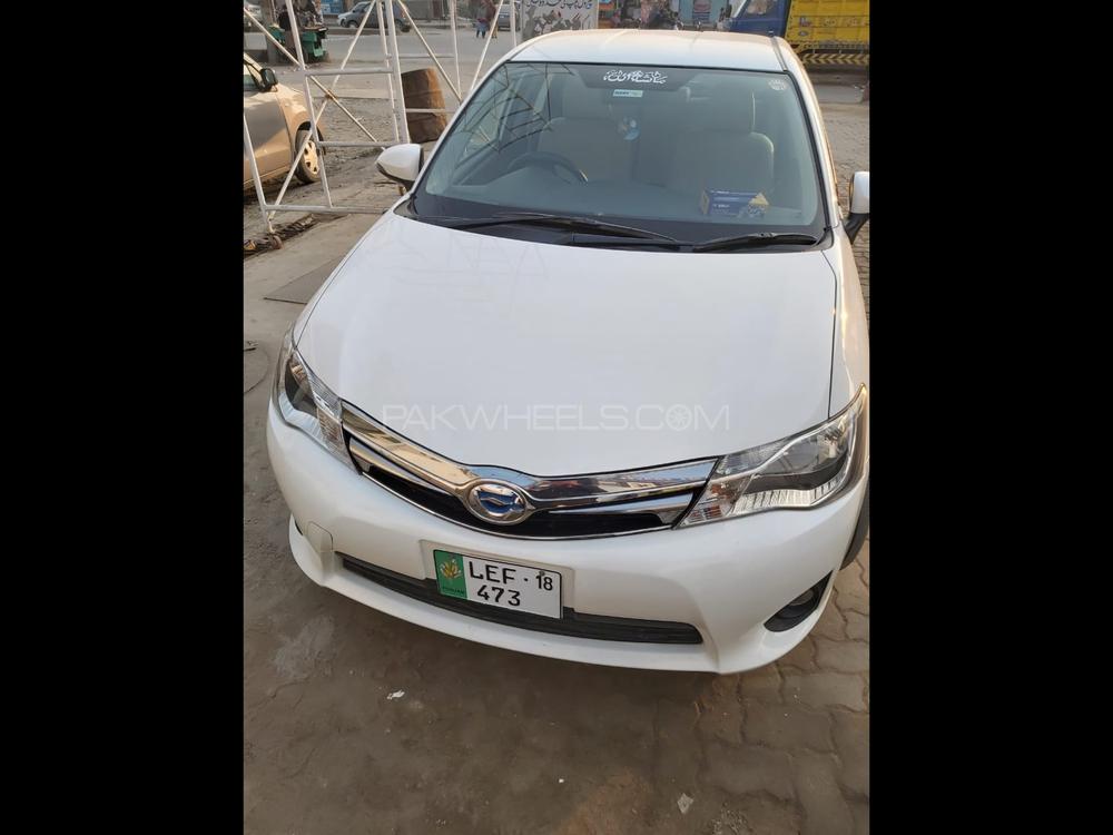 Toyota Corolla Axio 2014 for Sale in Sargodha Image-1