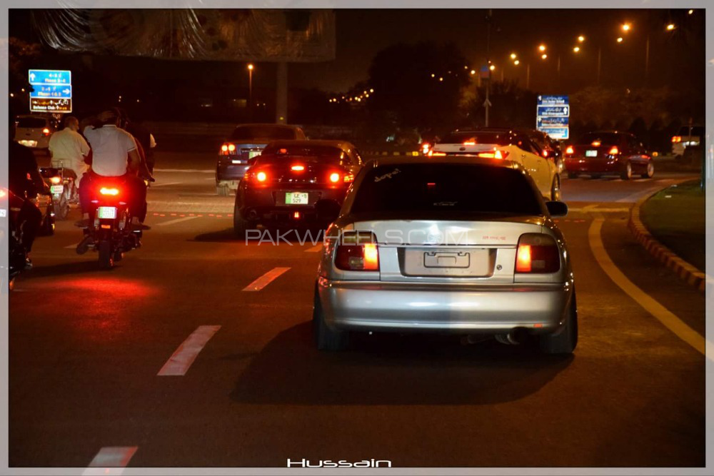 Suzuki Baleno - 2003  Suzuki Baleno - 2003  Image-3