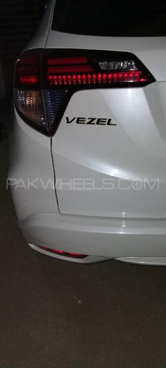 Honda Vezel 2014 for Sale in Hyderabad Image-1