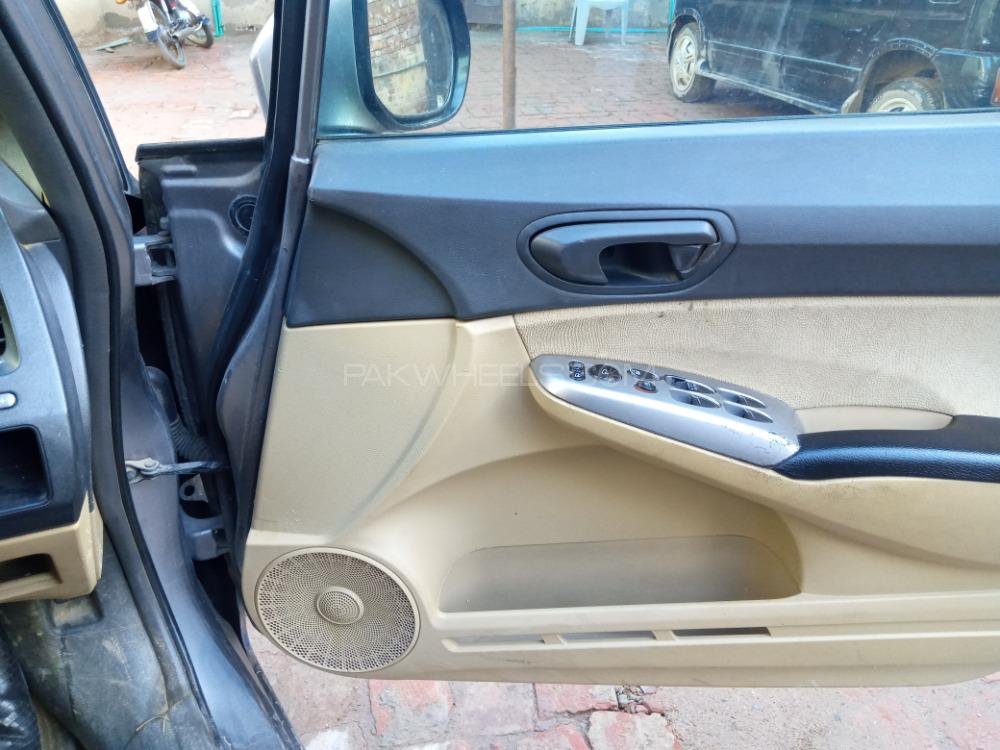 Honda Civic 2007 for Sale in Sargodha Honda Civic 2007 for Sale in Sargodha Image-2