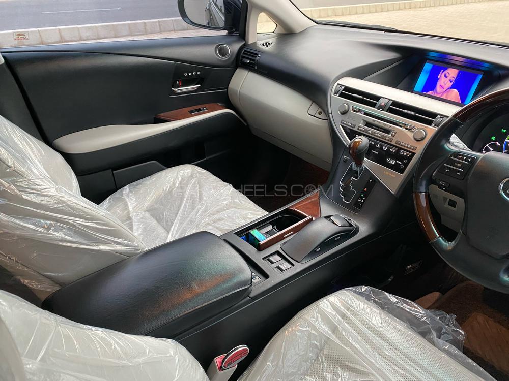 Lexus RX Series 2011 for Sale in Karachi Lexus RX Series 2011 for Sale in Karachi Image-8