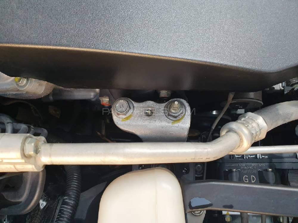 Toyota Corolla 2013 for Sale in Faisalabad Toyota Corolla 2013 for Sale in Faisalabad Image-8