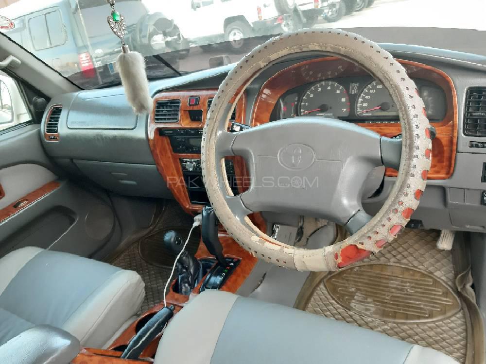 Toyota Surf 2001 for Sale in Peshawar Toyota Surf 2001 for Sale in Peshawar Image-18