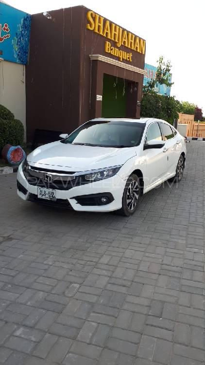 Honda Civic 2018 for Sale in Ahmed Pur East Image-1
