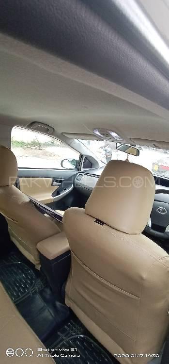Toyota Prius 2011 for Sale in Lahore Toyota Prius 2011 for Sale in Lahore Image-4