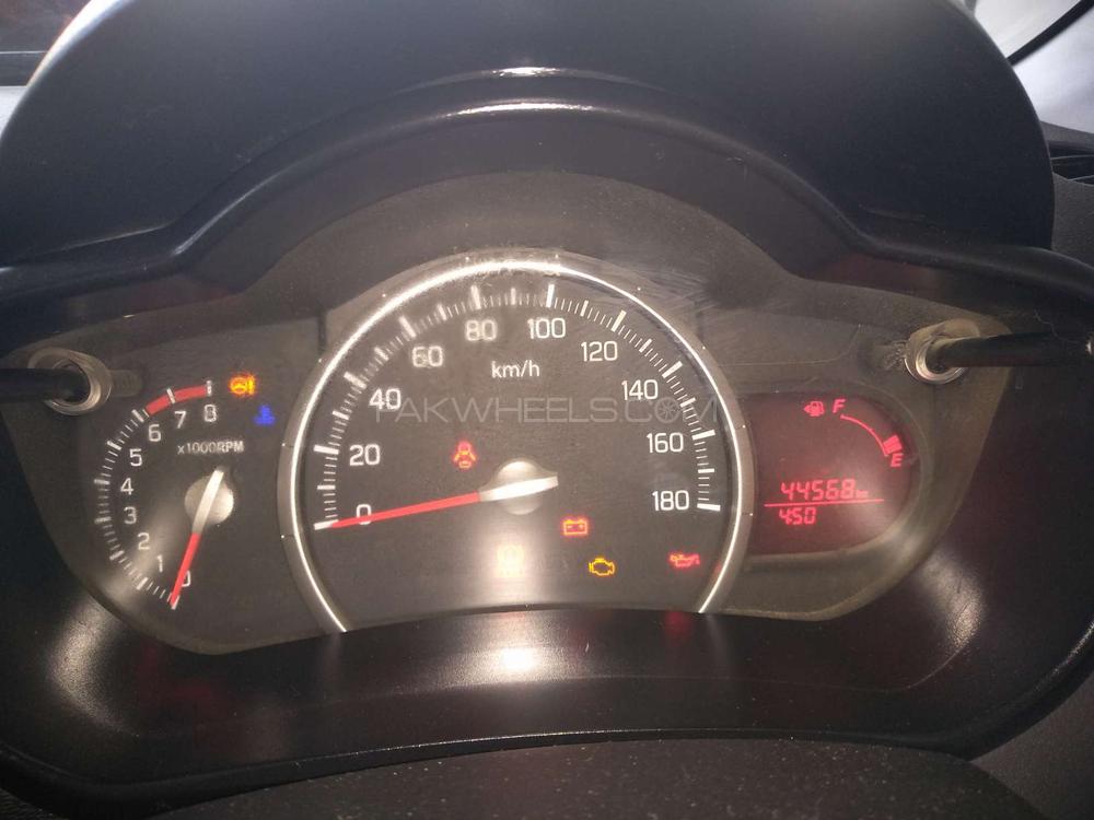 Suzuki Cultus 2017 for Sale in Karachi Suzuki Cultus 2017 for Sale in Karachi Image-11