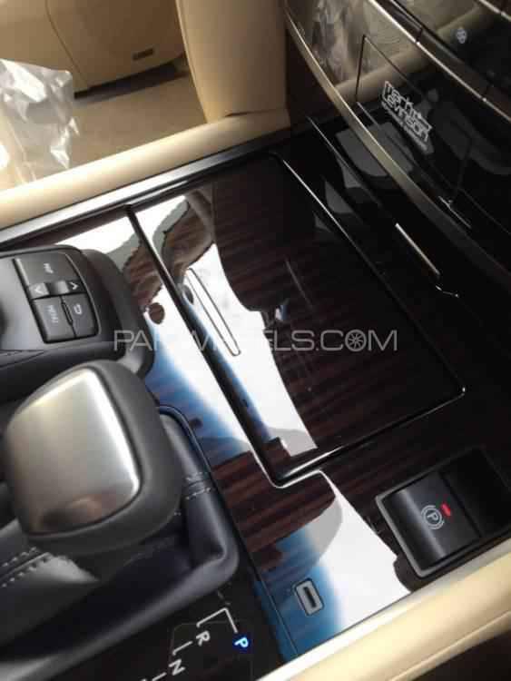 لیکزس ایل ایکس سیریز 2015 for Sale in اسلام آباد لیکزس ایل ایکس سیریز 2015 for Sale in اسلام آباد Image-2