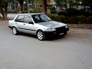 Toyota Corolla - 1985