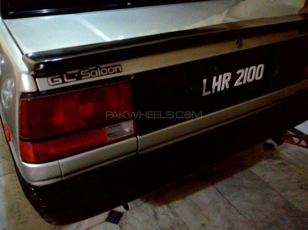 Toyota Corolla - 1985  Toyota Corolla - 1985  Image-3