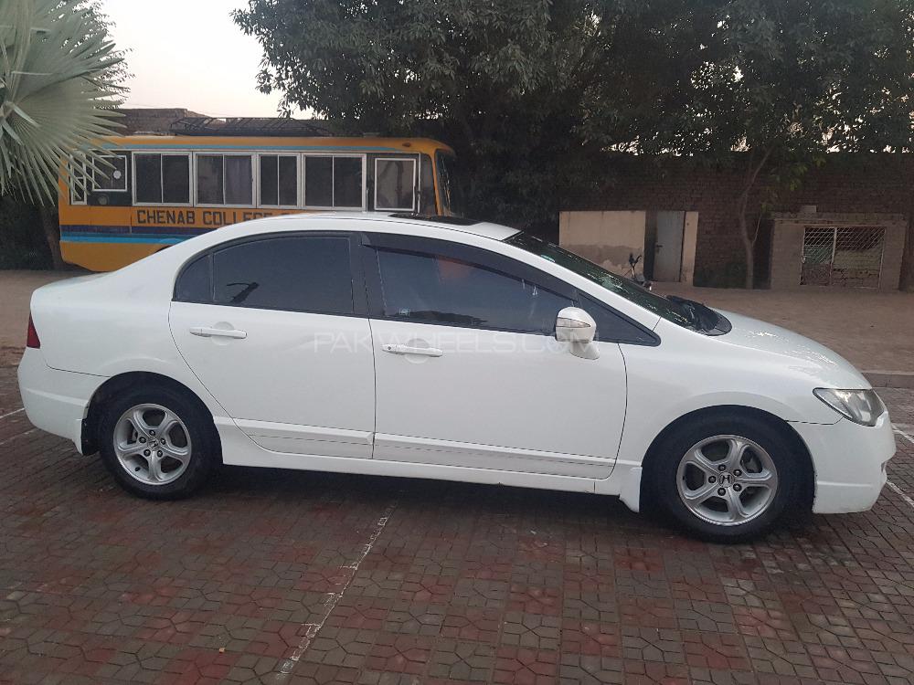 Honda Civic 2012 for Sale in Chiniot Image-1
