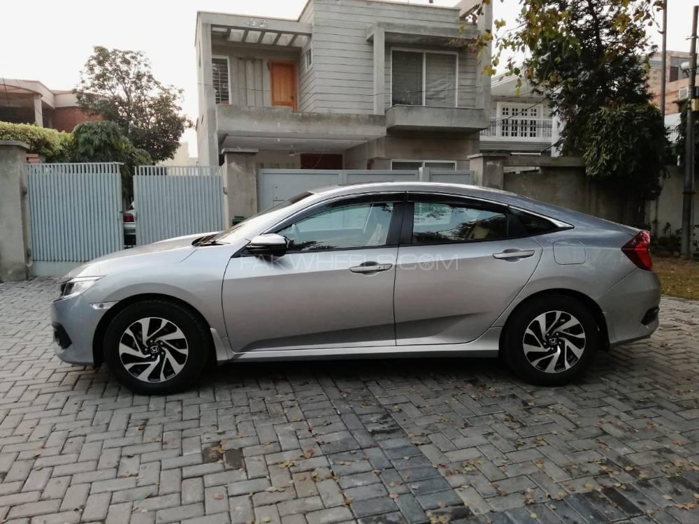 Honda Civic 2017 for Sale in Lahore Honda Civic 2017 for Sale in Lahore Image-3