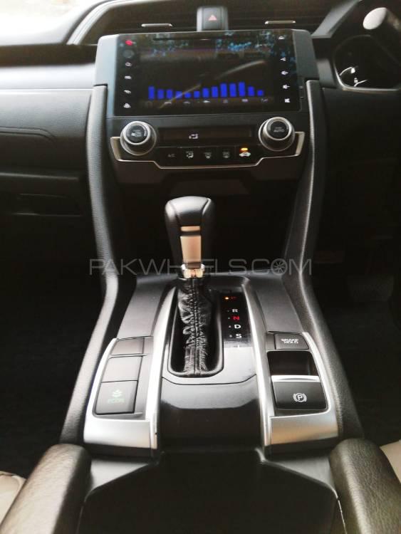 Honda Civic 2017 for Sale in Lahore Honda Civic 2017 for Sale in Lahore Image-5