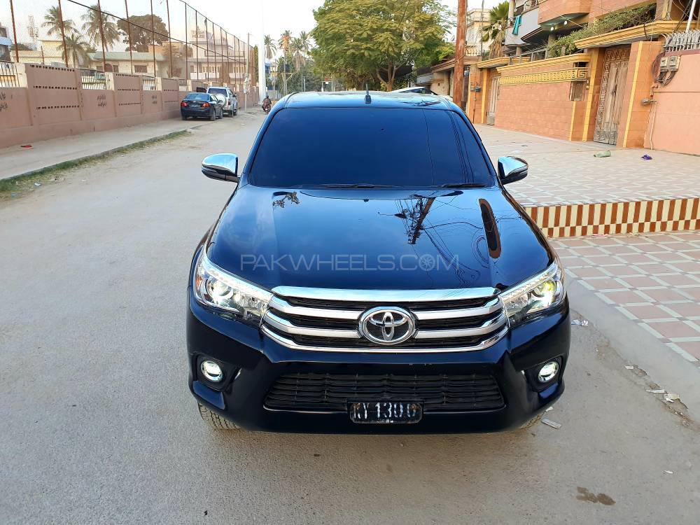 Toyota Hilux 2019 for Sale in Karachi Image-1