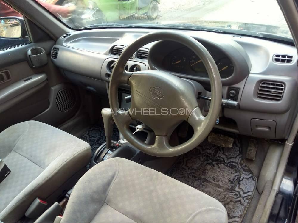 Nissan March 2002 for Sale in Lahore Nissan March 2002 for Sale in Lahore Image-10