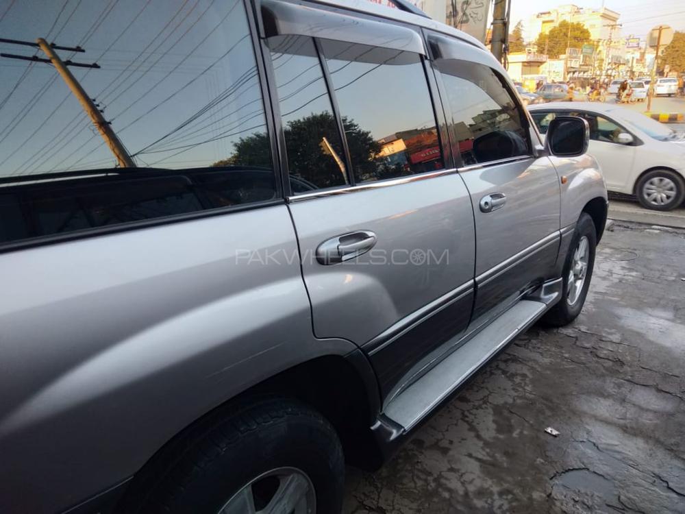 Toyota Land Cruiser 2000 for Sale in Lahore Toyota Land Cruiser 2000 for Sale in Lahore Image-4