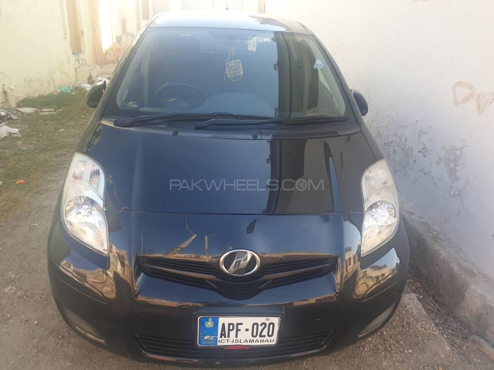 Toyota Vitz 2009 for Sale in Dera ismail khan Image-1