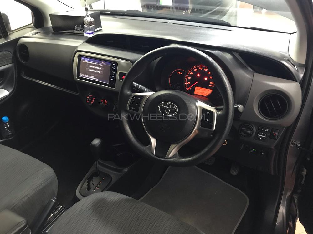 Toyota Vitz 2016 for Sale in Multan Toyota Vitz 2016 for Sale in Multan Image-10