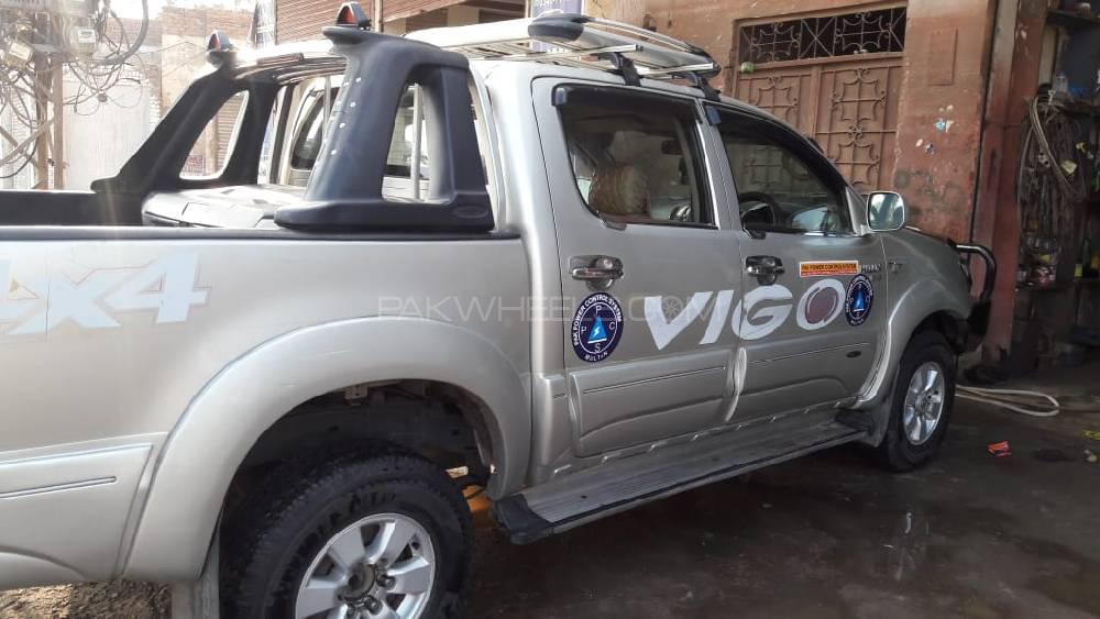 Toyota Hilux 2006 for Sale in Multan Image-1