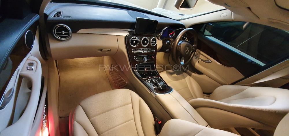 Mercedes Benz C Class 2016 for Sale in Karachi Mercedes Benz C Class 2016 for Sale in Karachi Image-2