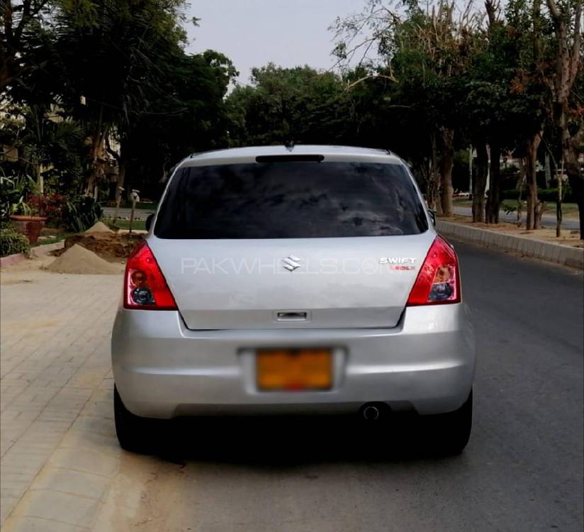 Suzuki Swift 2010 for Sale in Hyderabad Suzuki Swift 2010 for Sale in Hyderabad Image-4