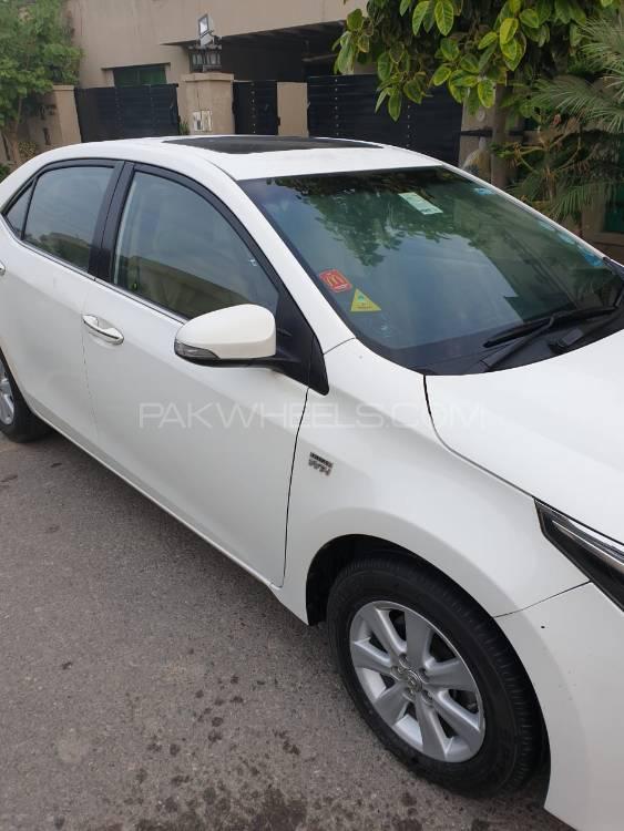 Toyota Corolla 2015 for Sale in Lahore Toyota Corolla 2015 for Sale in Lahore Image-2