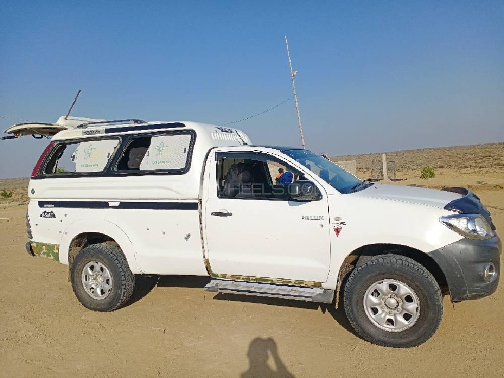 Toyota Hilux 2010 for Sale in Bahawalpur Image-1