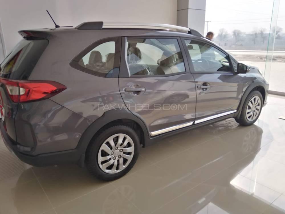 Honda BR-V 2020 for Sale in Multan Honda BR-V 2020 for Sale in Multan Image-3