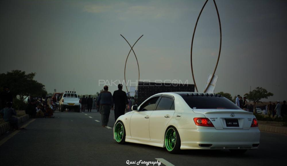 Toyota Mark X - 2007  Toyota Mark X - 2007  Image-2