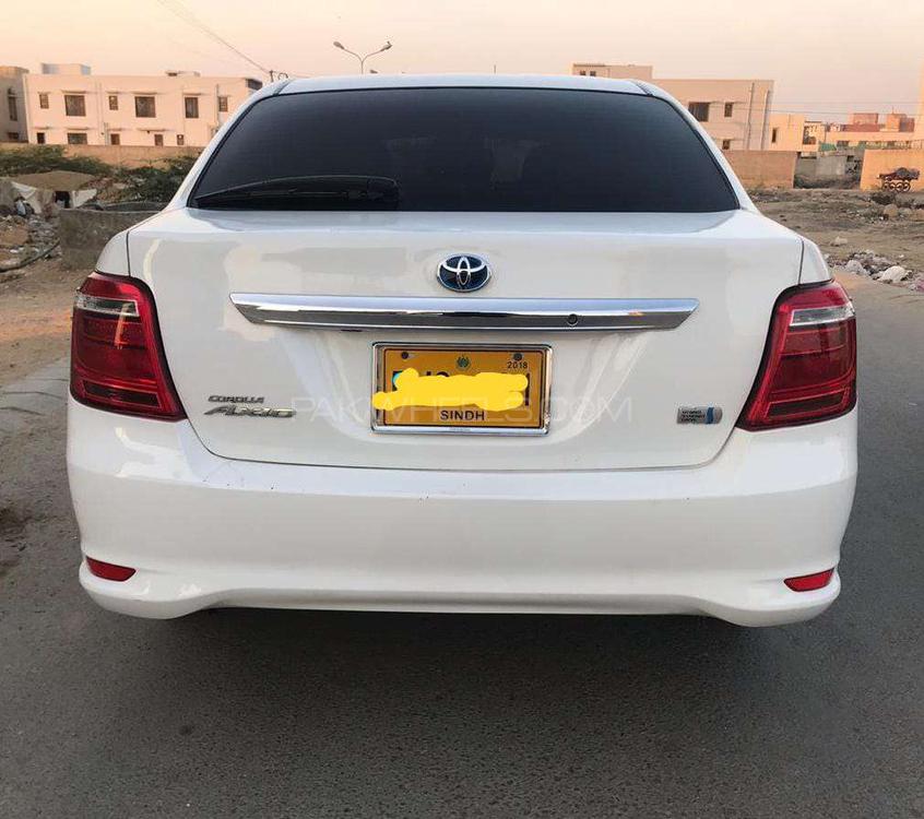 Toyota Corolla Axio 2015 for Sale in Karachi Toyota Corolla Axio 2015 for Sale in Karachi Image-7