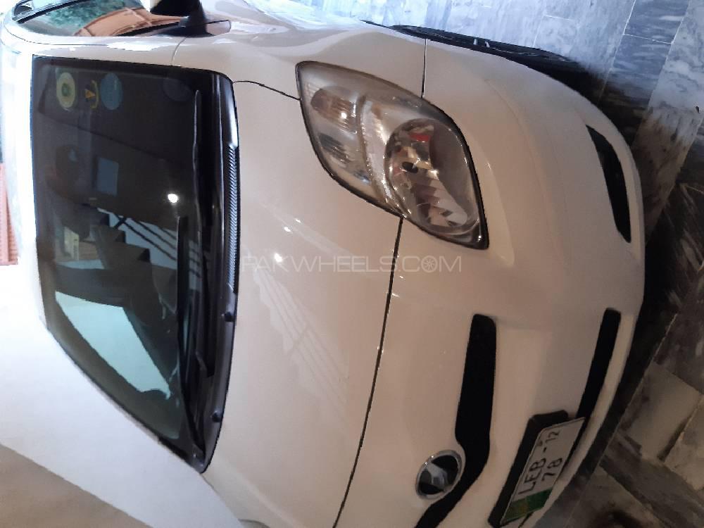 Toyota Vitz 2008 for Sale in Lahore Image-1