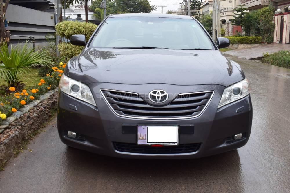 Toyota Camry 2008 for Sale in Islamabad Image-1