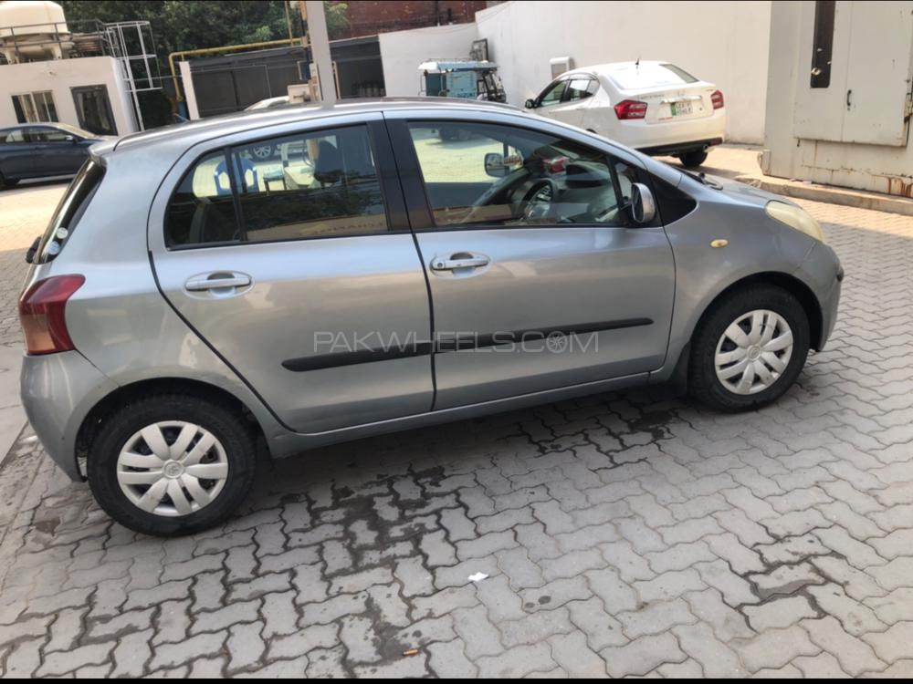 Toyota Yaris 2012 for Sale in Faisalabad Image-1