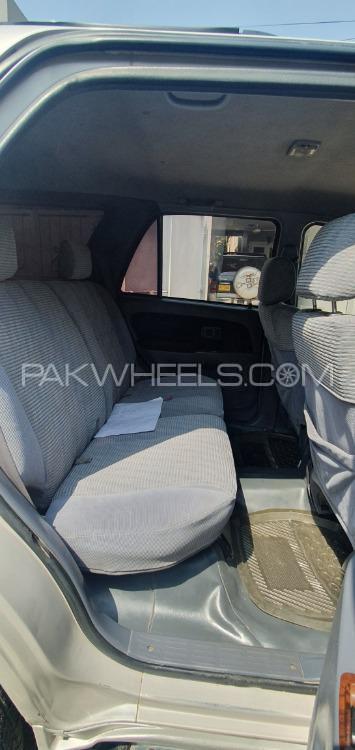 Toyota Surf 1999 for Sale in Peshawar Toyota Surf 1999 for Sale in Peshawar Image-6