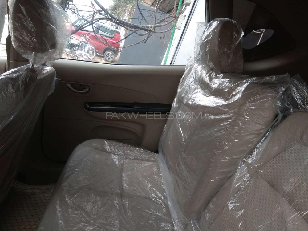 Honda BR-V 2017 for Sale in Lahore Honda BR-V 2017 for Sale in Lahore Image-10