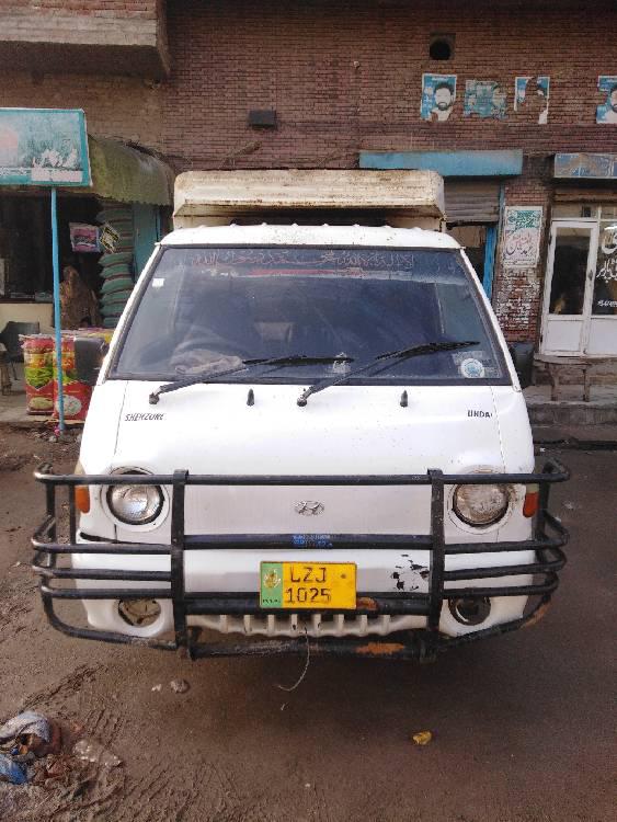 Hyundai Shehzore 2004 for Sale in Gujranwala Image-1