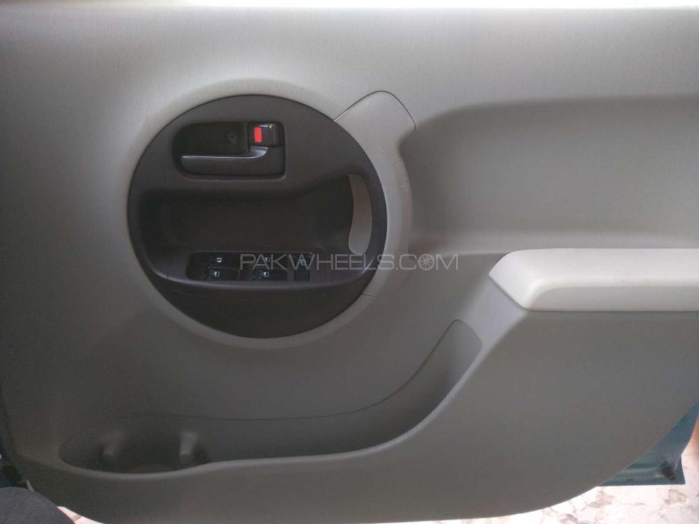 Toyota Passo 2012 for Sale in Karachi Toyota Passo 2012 for Sale in Karachi Image-10