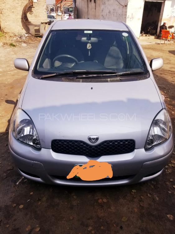 Toyota Vitz 2003 for Sale in Nowshera Image-1