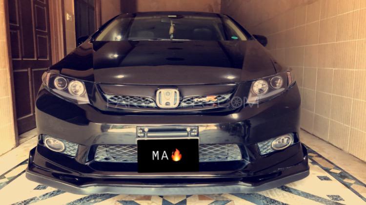 Honda Civic - 2015  Honda Civic - 2015  Image-4