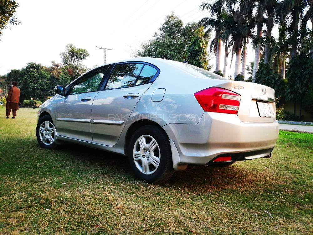 Honda City 2017 for Sale in Lahore Honda City 2017 for Sale in Lahore Image-4