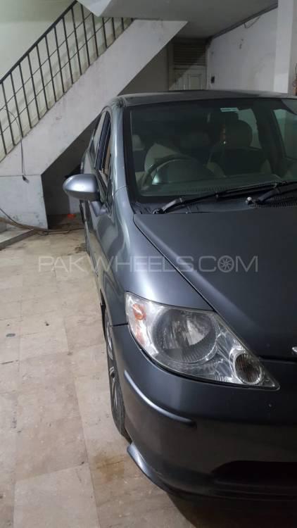 Honda City 2004 for Sale in Faisalabad Image-1