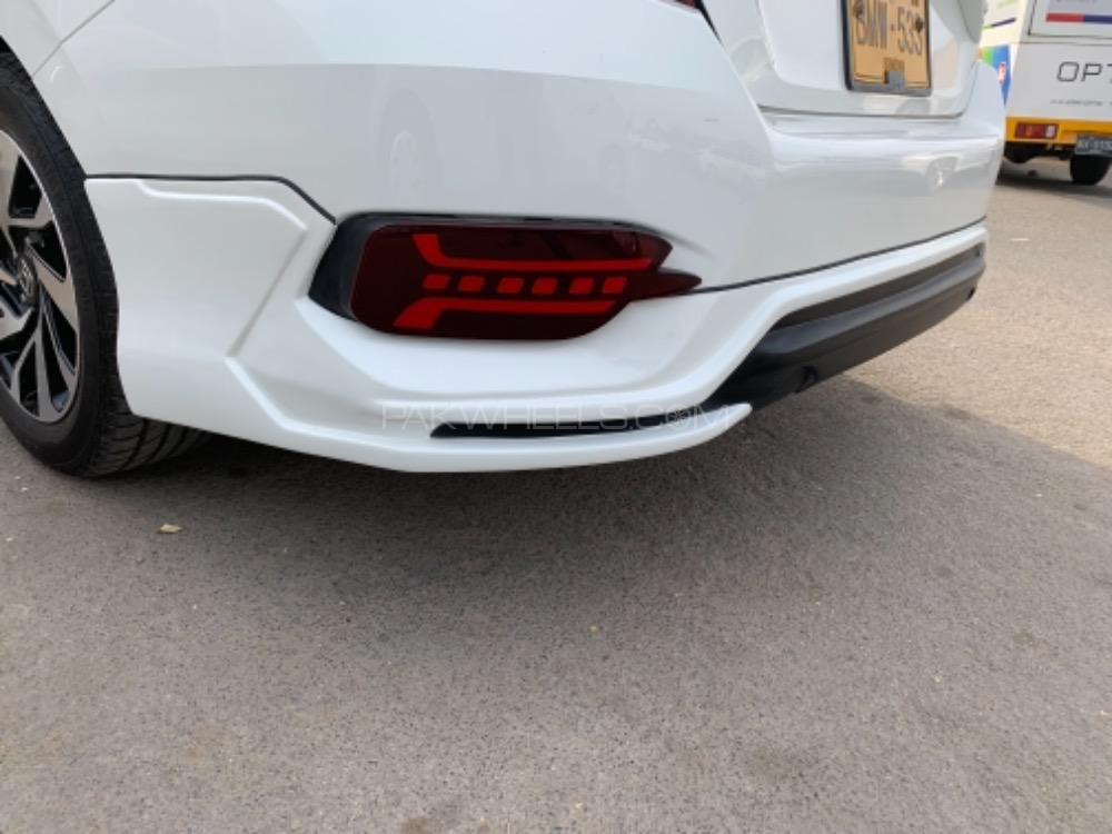 Honda Civic - 2018  Honda Civic - 2018  Image-5