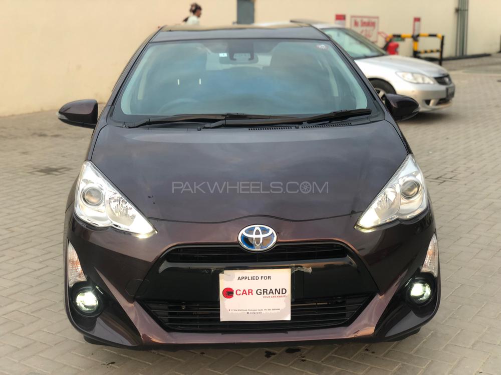 Toyota Aqua 2017 for Sale in Peshawar Image-1
