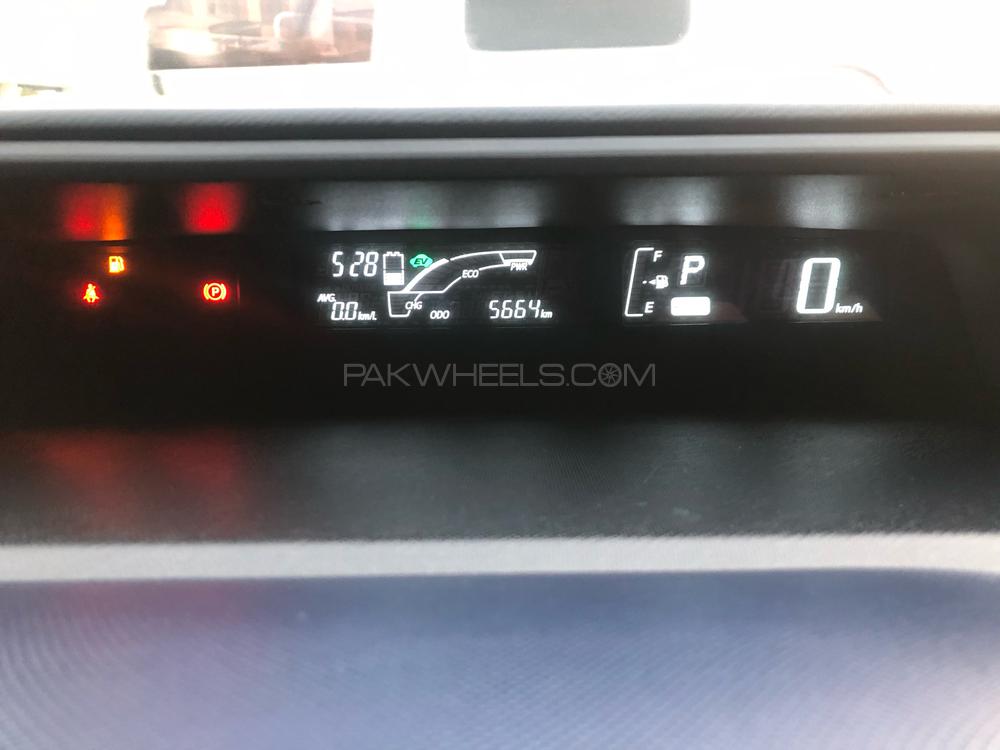 Toyota Aqua 2017 for Sale in Peshawar Toyota Aqua 2017 for Sale in Peshawar Image-8