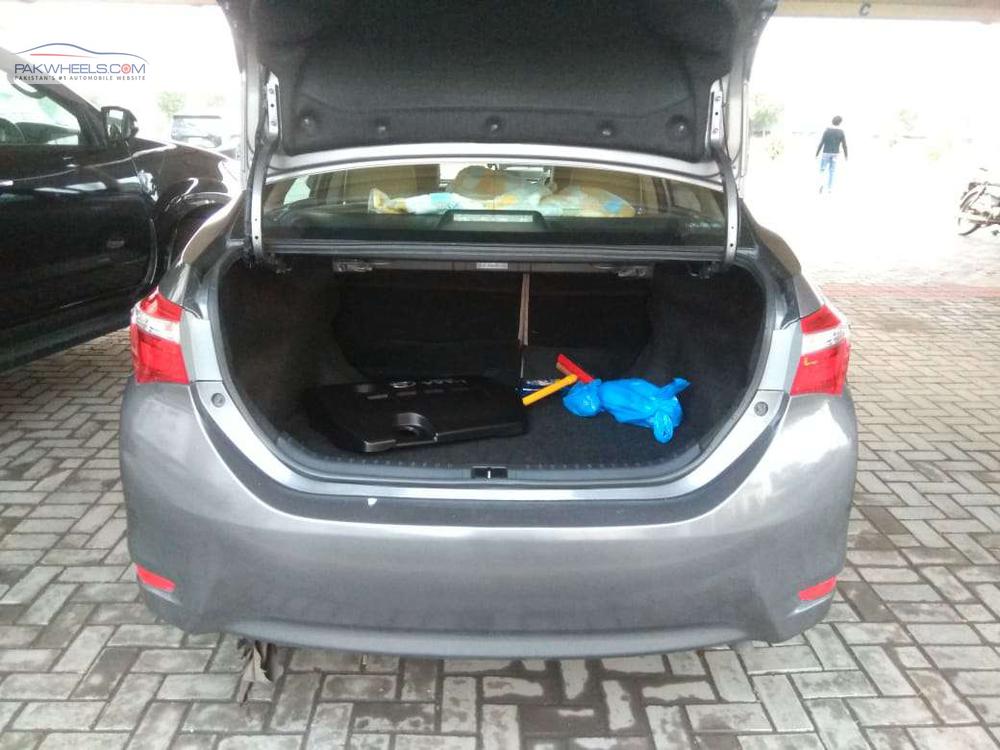 Toyota Corolla 2015 for Sale in Lahore Toyota Corolla 2015 for Sale in Lahore Image-16