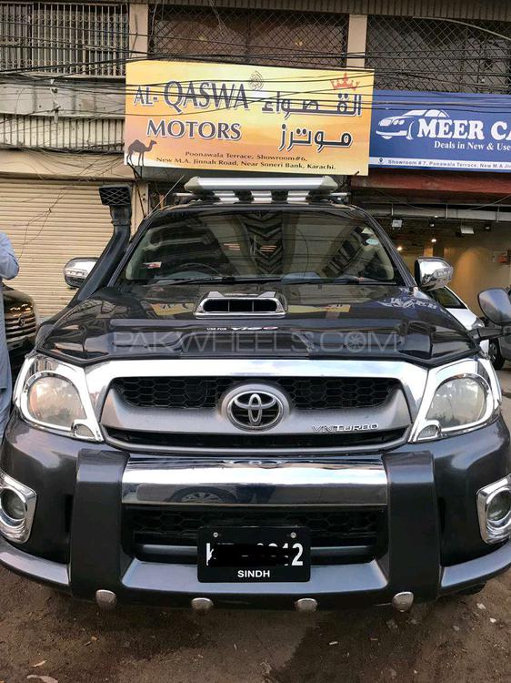 Toyota Hilux 2010 for Sale in Karachi Image-1