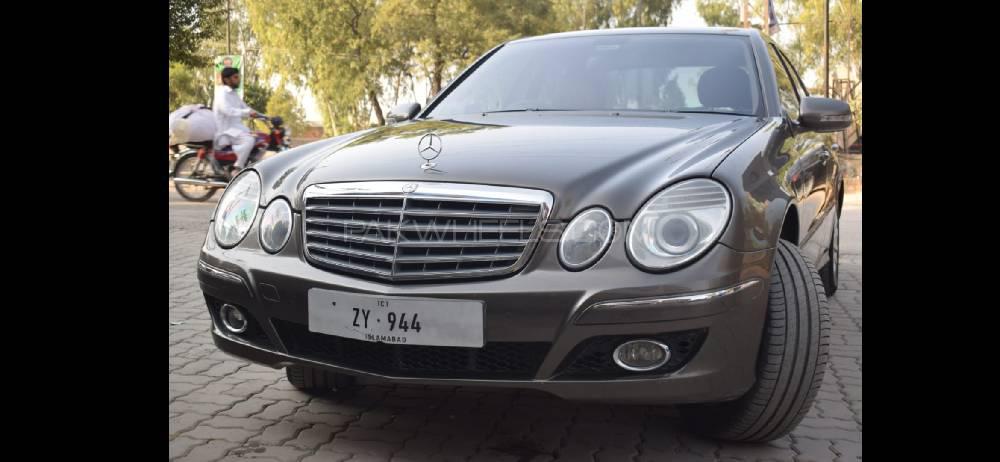 Mercedes Benz E Class 2006 for Sale in Islamabad Image-1