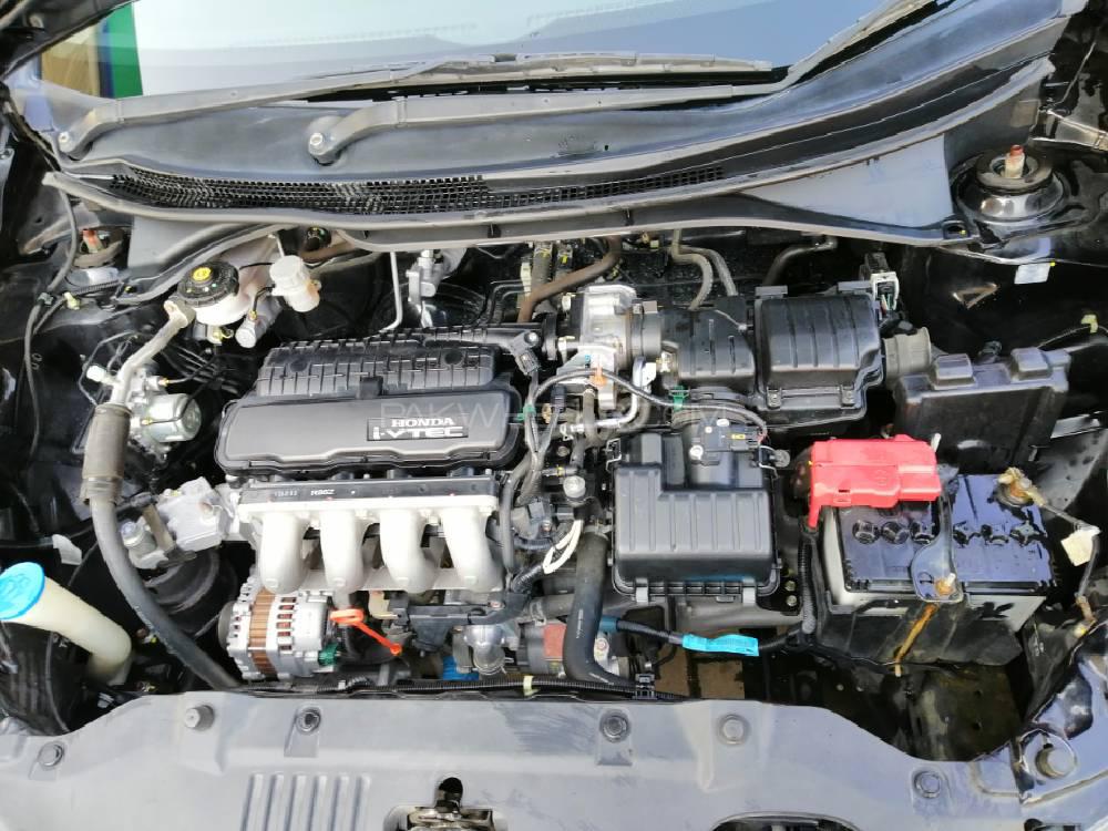 Honda City 2015 for Sale in Lahore Honda City 2015 for Sale in Lahore Image-5