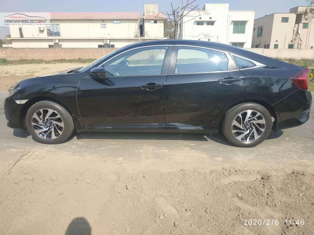 Honda Civic 2018 for Sale in Lahore Honda Civic 2018 for Sale in Lahore Image-5
