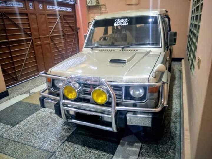 Mitsubishi Pajero 1988 for Sale in Hassan abdal Image-1